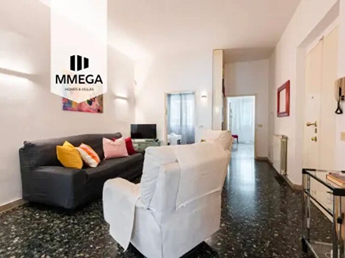 Appartamento con 5 locali in vendita in Via Francesco De Sanctis, Firenze