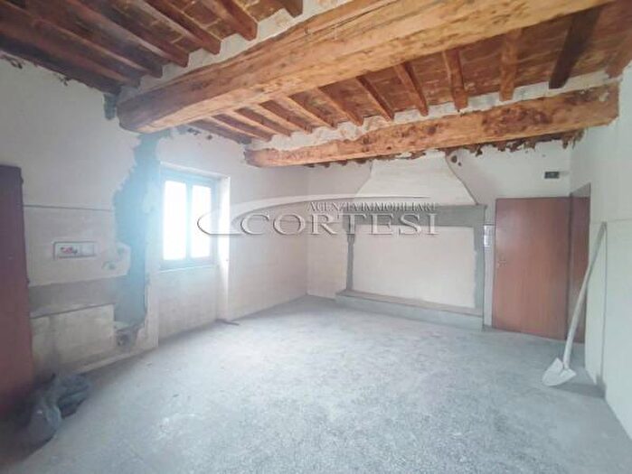 Appartamento trilocale in vendita in Via Settemb, Sansepolcro