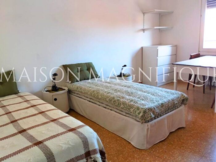 Appartamento con 5 locali in affitto in Piazza San Francesco, San Felice, Bologna