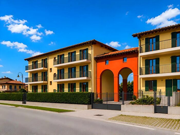 Appartamento quadrilocale in vendita in Piazza Novembre, Povegliano Veronese