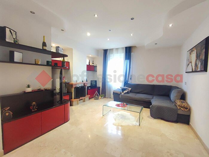 Appartamento quadrilocale in vendita in Via Ugo da Carpi, Carpi