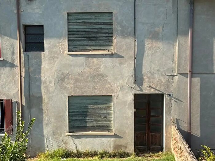 Casa trilocale in vendita in Canda
