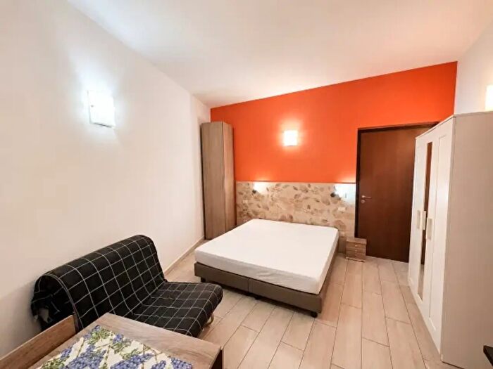 Appartamento bilocale in vendita in Via Orologio Vecchio, Viterbo