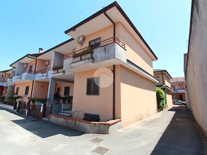 Casa con 5 locali in vendita in Via Merano, Santa Maria Capua Vetere