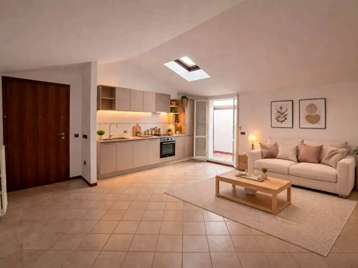 Appartamento bilocale in vendita in Piazza Repubblica, Bastiglia