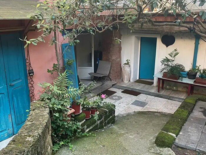 Casa con 5 locali in affitto in Parco Primavera, Napoli