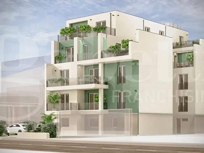 Appartamento bilocale in vendita in Via Emilia Ponente, Bologna