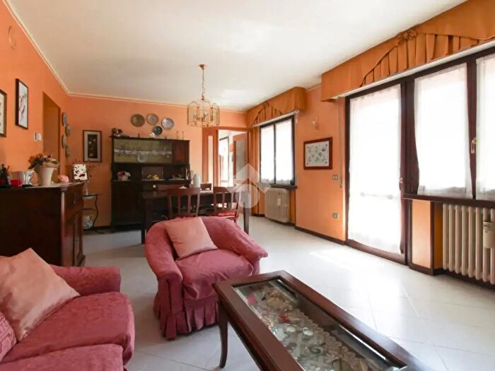 Casa con 5 locali in vendita in Via Silvio Moretti, Sabbio Chiese