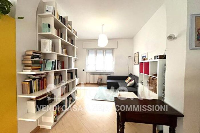 Appartamento trilocale in vendita in Via Don Gaetano Galli, Villasanta