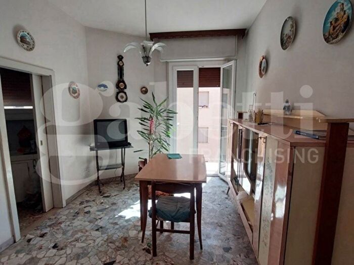 Appartamento trilocale in affitto in Via Montefiorino, Costa, Bologna