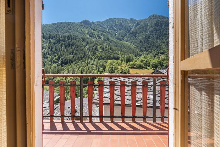 Casa con 5 locali in vendita in Via Capoluogo, Canosio