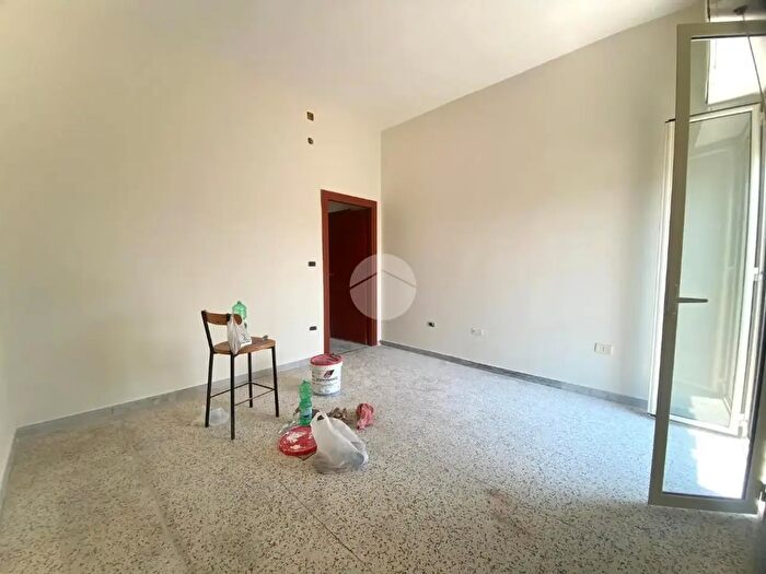 Appartamento trilocale in vendita in Via Roma Verso Scampia, Napoli