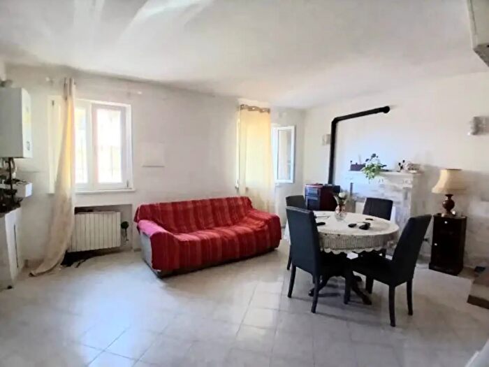 Casa bilocale in vendita in Via Cassinetta, Mezzanino
