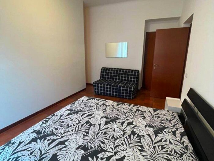 Appartamento trilocale in affitto in Via Monte Palombino, Santa Giulia, Milano