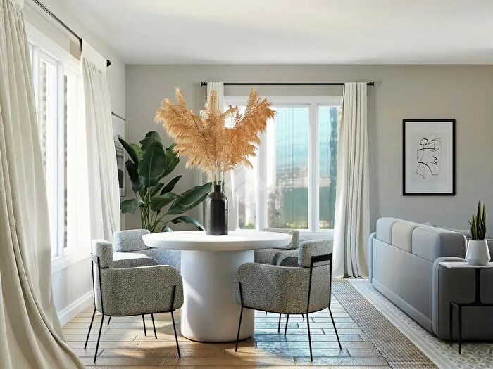 Appartamento quadrilocale in vendita in Via Alberto Sordi, Parma