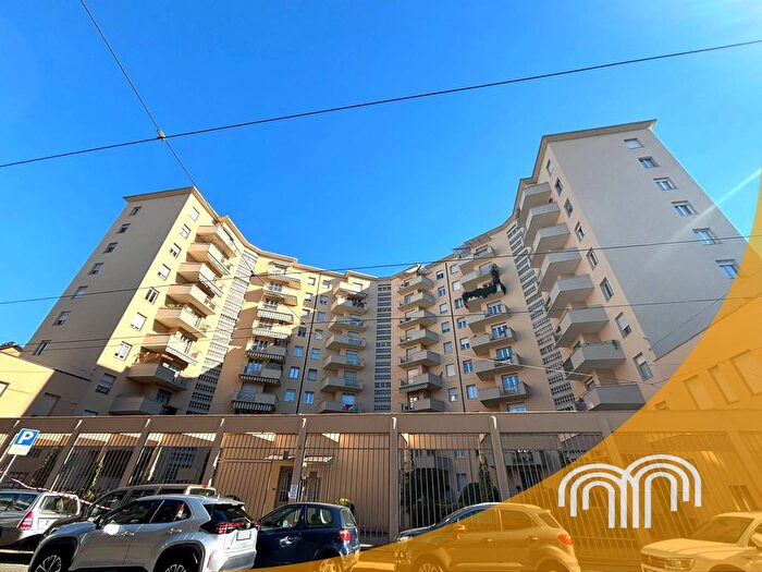 Appartamento con 5 locali in vendita in Via Dante di Nanni, Torino