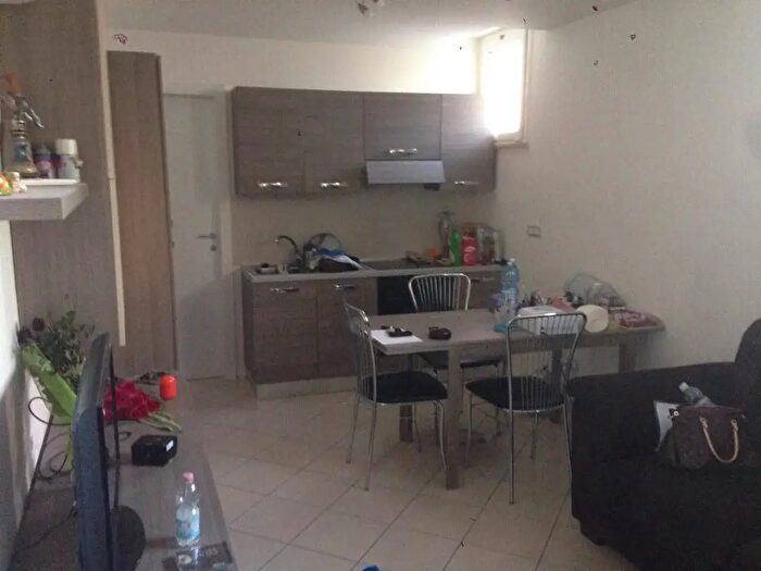 Appartamento monolocale in affitto in Via Medeghino, Milano