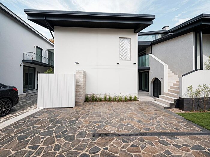 Casa con 6 locali in vendita in Forte Dei Marmi