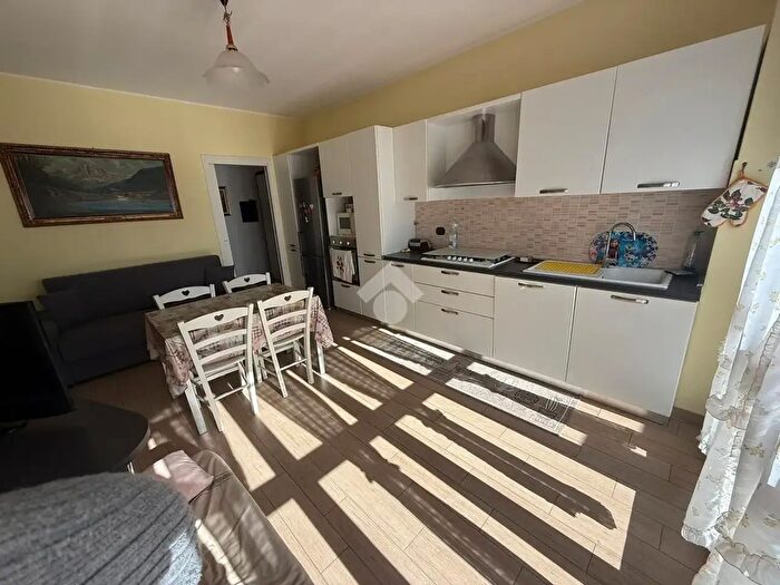 Appartamento bilocale in vendita in Via per Carpiano, Melegnano