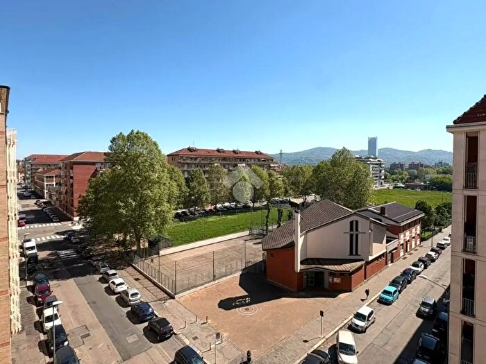 Appartamento bilocale in vendita in Via Edoardo Daneo, Torino