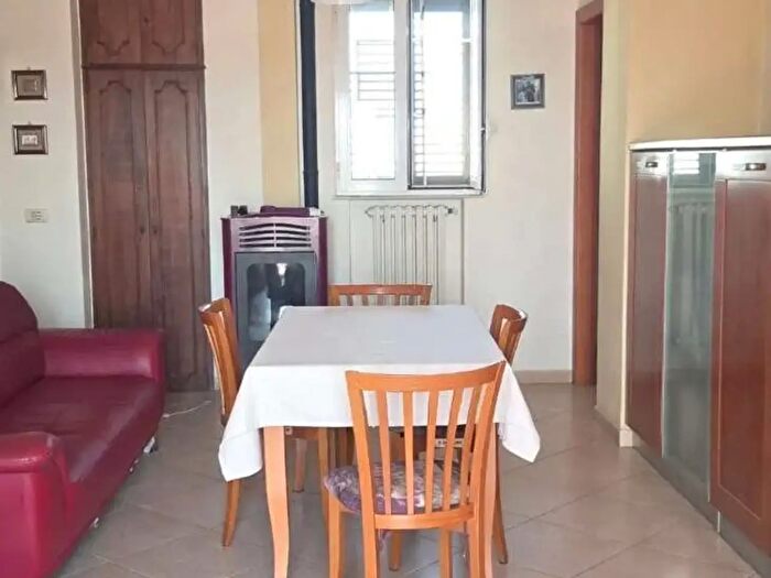 Appartamento trilocale in vendita in Via Giuseppe Verdi, Bitonto
