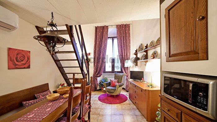 Appartamento trilocale in vendita in Via Aquilani, Toscolano Maderno