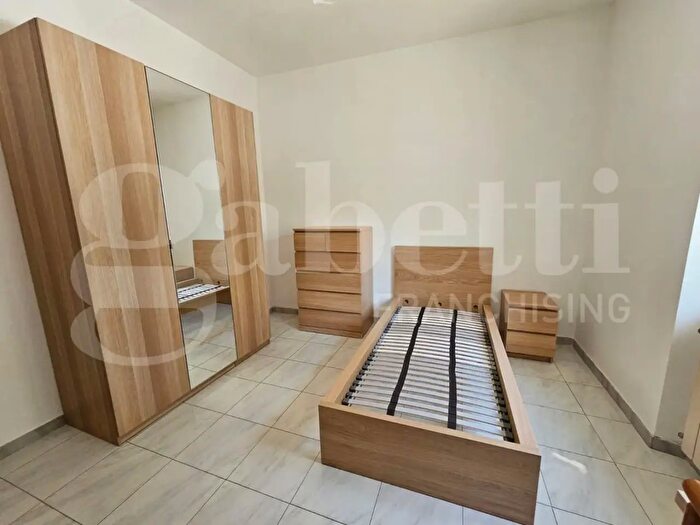 Appartamento trilocale in affitto in Via Bensaia, Messina