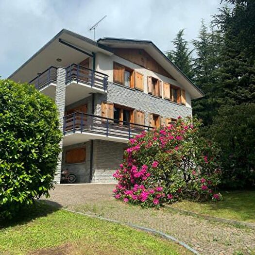 Casa con 6 locali in vendita in Via Freinetto, Coazze