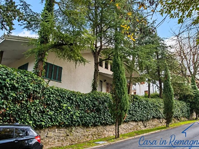Casa con 6 locali in vendita in Via Castelvecchio, Savignano Sul Rubicone