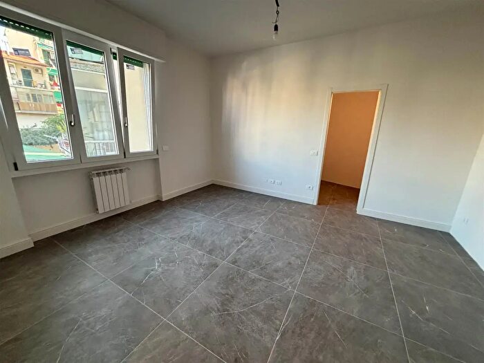 Appartamento bilocale in vendita in Firenze