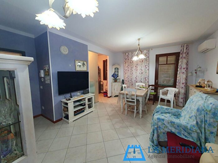 Appartamento con 5 locali in vendita in Larciano