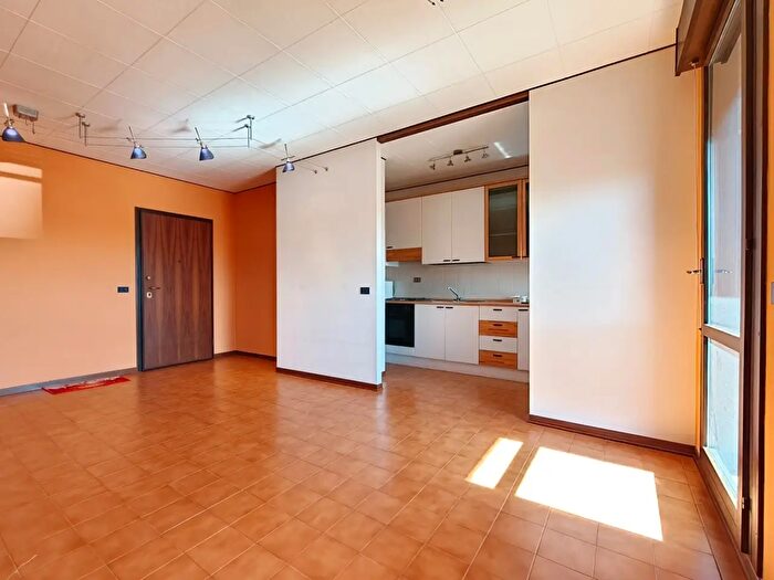 Appartamento trilocale in vendita in Via Luigi E Michele Gortani, Udine