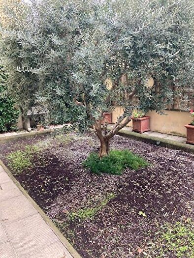 Appartamento quadrilocale in affitto in Via della Cernaia, Leopoldo Vittorio Emanuele Statuto, Firenze