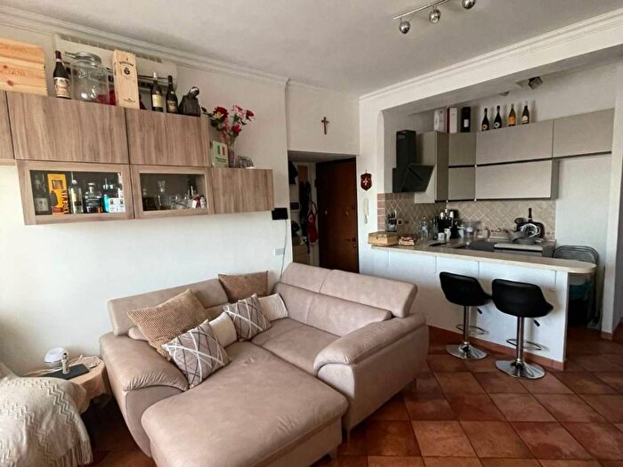 Appartamento bilocale in affitto in Via Michele Migliarini, Anagnina, Roma