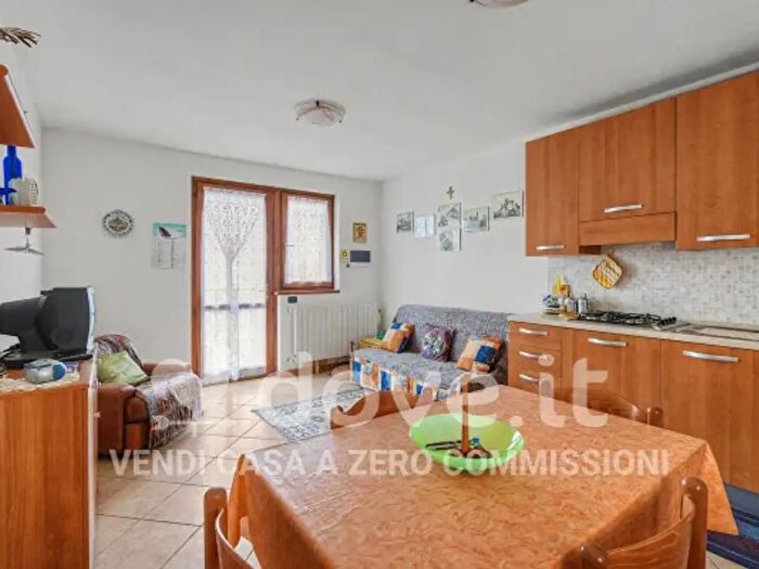 Appartamento monolocale in vendita in Via Sorte, Costa Di Serina