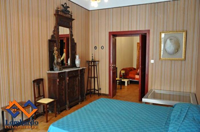 Appartamento con 5 locali in vendita in Corso Giuseppe Garibaldi, Castellammare Del Golfo