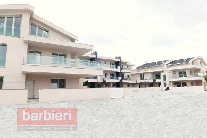 Appartamento quadrilocale in vendita in Giulio Natta, Cervia