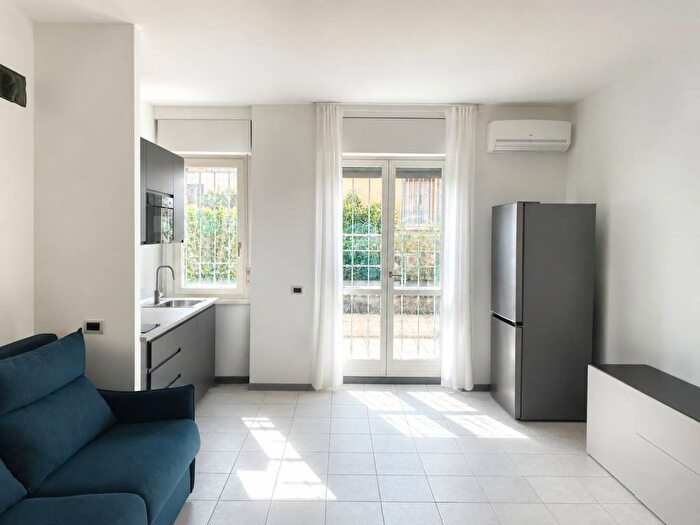 Appartamento monolocale in affitto in Via Vallazze, Città Studi, Milano