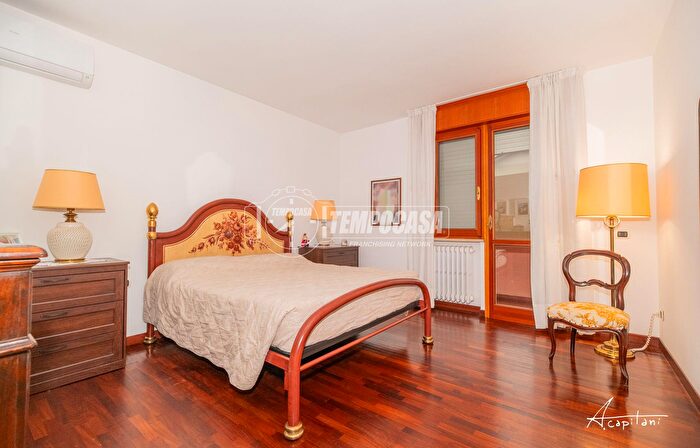 Appartamento trilocale in vendita in Via Tagliamento, Cesena