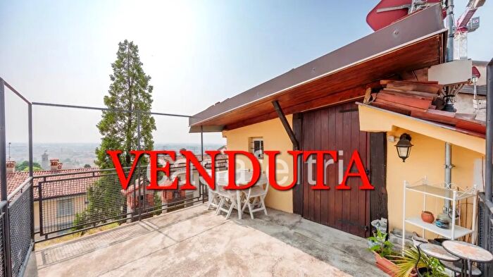 Appartamento monolocale in vendita in Via Porta Dipinta Bergamo Bergamo Città Alta Bergamo, Bergamo
