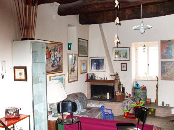 Appartamento quadrilocale in vendita in Via Montegiacomo, Monsano