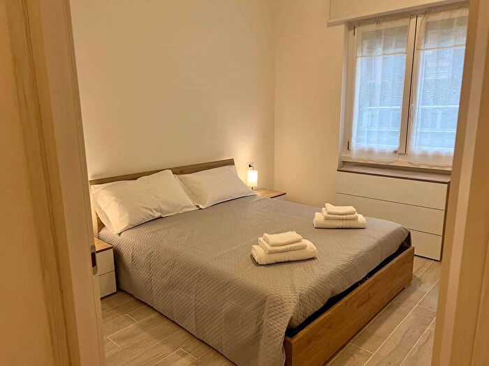 Appartamento monolocale in affitto in Via Padova, Milano