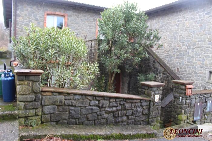 Casa trilocale in affitto in Via Centro Canossa, Mulazzo