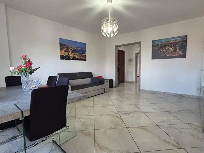 Appartamento con 5 locali in vendita in Via Lama di Quartirolo, Carpi