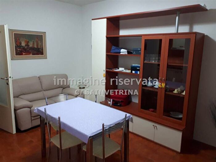 Appartamento quadrilocale in affitto in VIA PEROLLA, Aeroporto Gorarella, Grosseto