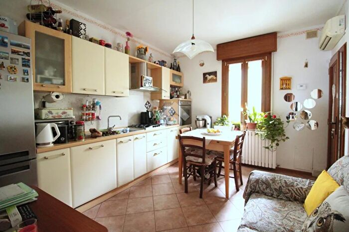 Appartamento bilocale in vendita in Via Porta Pia, Roncofreddo