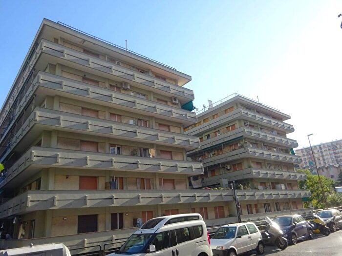 Appartamento trilocale in vendita in Via Ferrara, San Teodoro, Genova