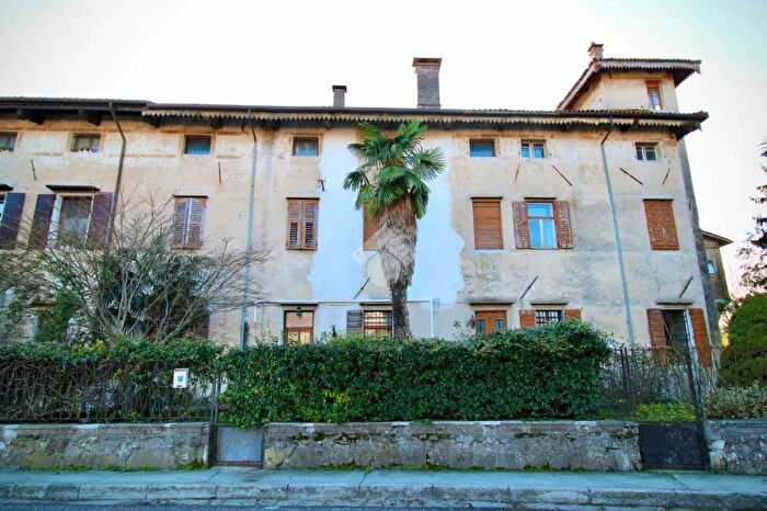 Casa quadrilocale in vendita in Via Cavour, Aiello Del Friuli