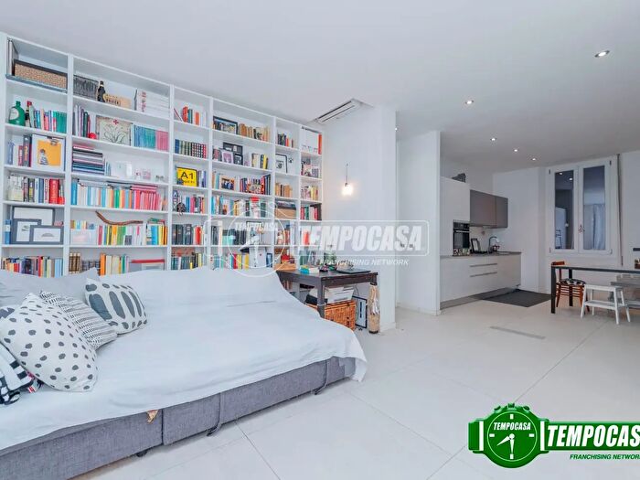 Appartamento trilocale in vendita in Via Sebastiano Nasolini, Piacenza