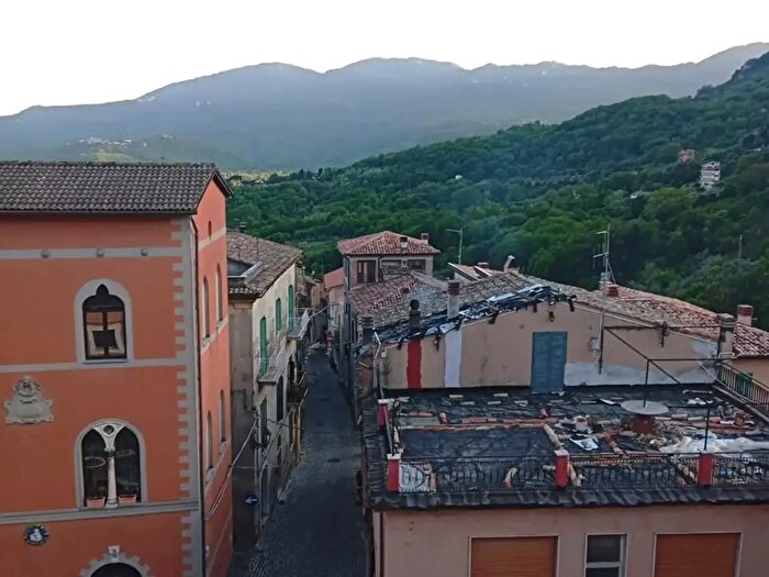 Appartamento quadrilocale in vendita in Via del Forno, Arsoli